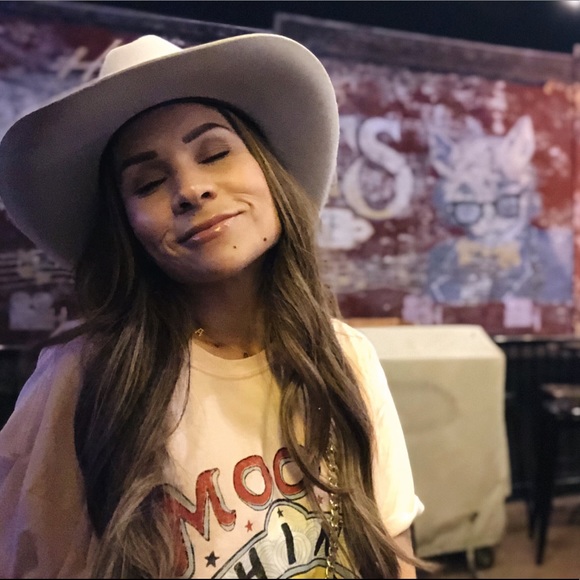 🌊•WELCOME•🌊 - Picture 8 of 9